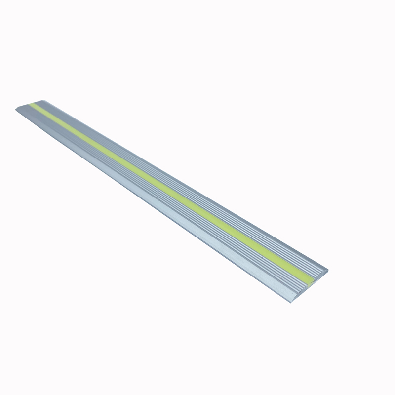 High Quality Attractive Cheap Luminescent Stair Nosing